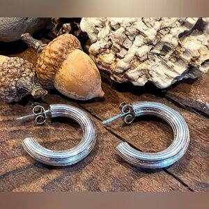 Solid Artisan Sterling Silver Earrings Huggies Punch In Ribbed Lines 13 grams